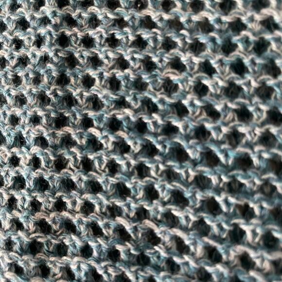 Willow & Clay Light Marled Blue Open Knit Cold Shoulder Sweater size Large - Picture 5 of 7